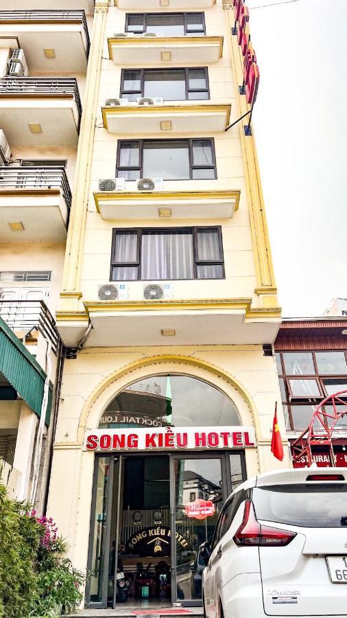 הלונג Song Kieu Hotel מראה חיצוני תמונה
